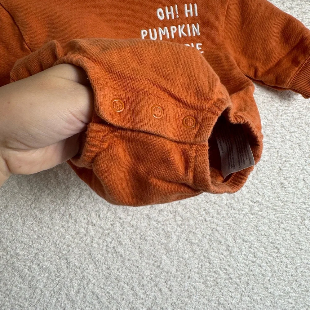 Oh Hi Pumpkin Pie Harvest Orange Long‎ Sleeve Sweatshirt Body Suit Size 3 months